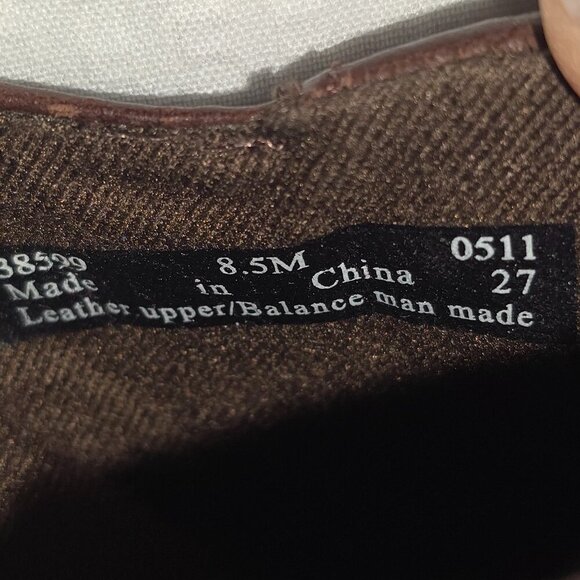 WOMENS CLARK SLIP ON BROWN LEATHER MULES SMALL HEEL SIZE 8.5 EUC - Picture 6 of 9